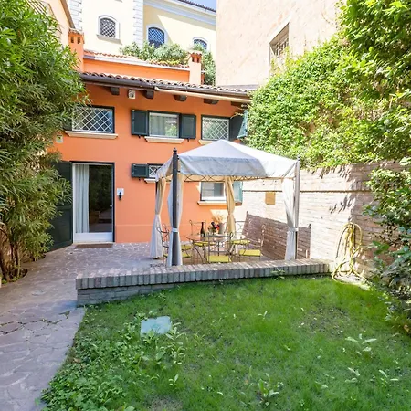 Vakantiehuis Isaia Garden - Bolognarooms